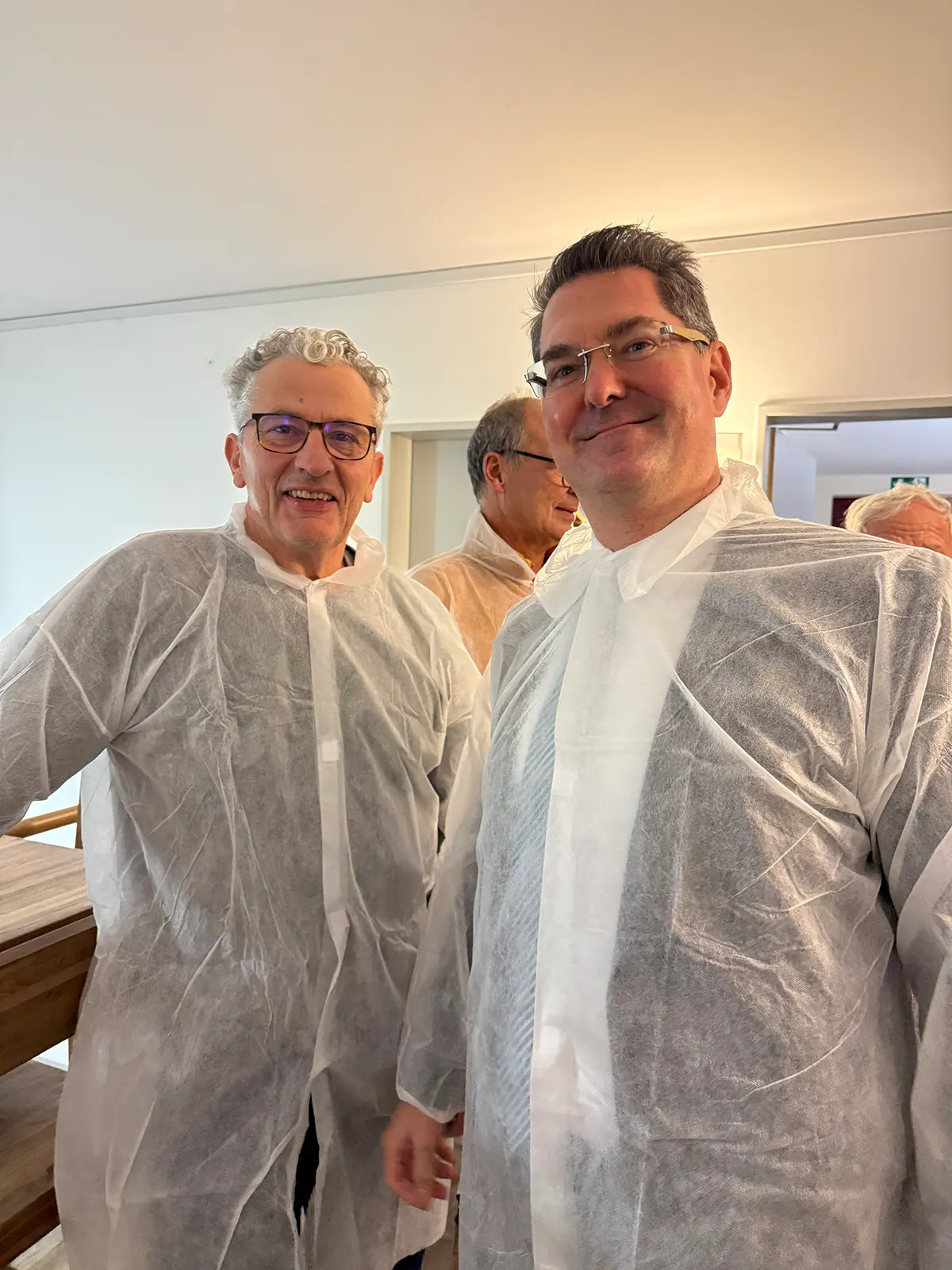 RC Adenau Co Präsidenten Matthias Kötting Und Jens Böhle Bei NOC Werksbesichtung, Bildrechte RC Adenau Nürburgring